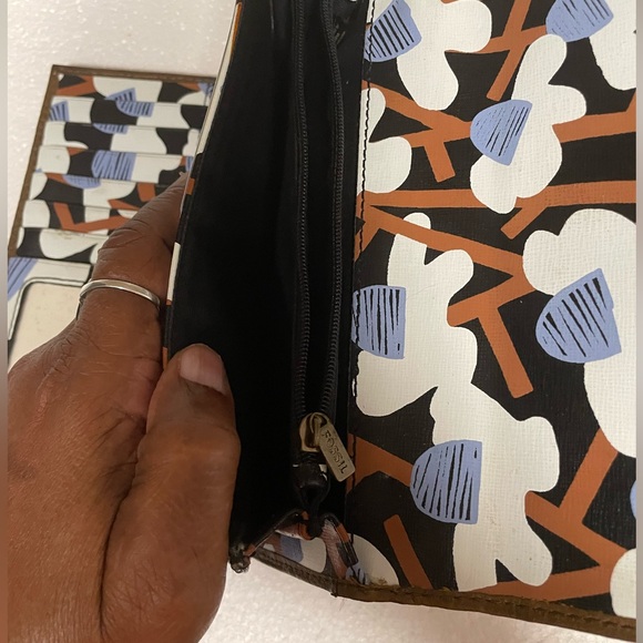 EUC “Fossil Logan” Brown & Multi-color Genuine Leather Clutch Wallet w/Snap Flap - Picture 7 of 16